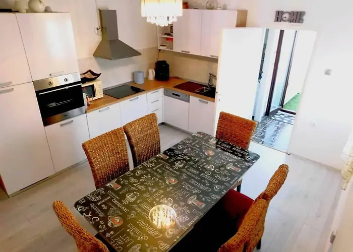 Littlevenice Appartme 50m From Sea * Trogir